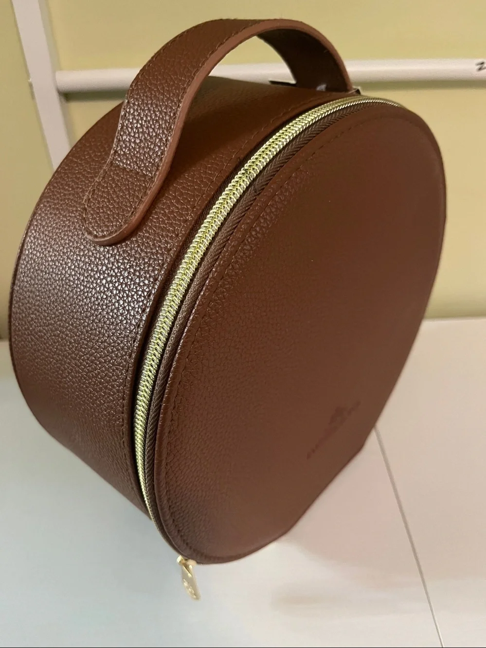 Rio Cognac Round Makeup Case with Handle